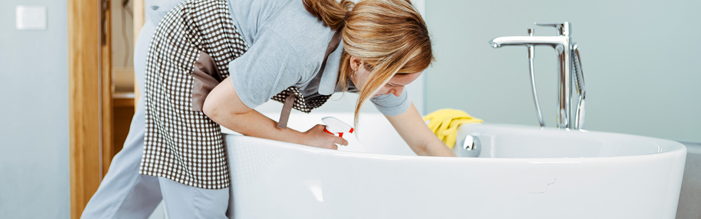 Maintain a Clean Bathroom with Everyday Disinfecting